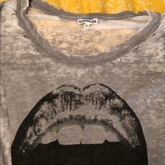 Top - Picture 3 of 3